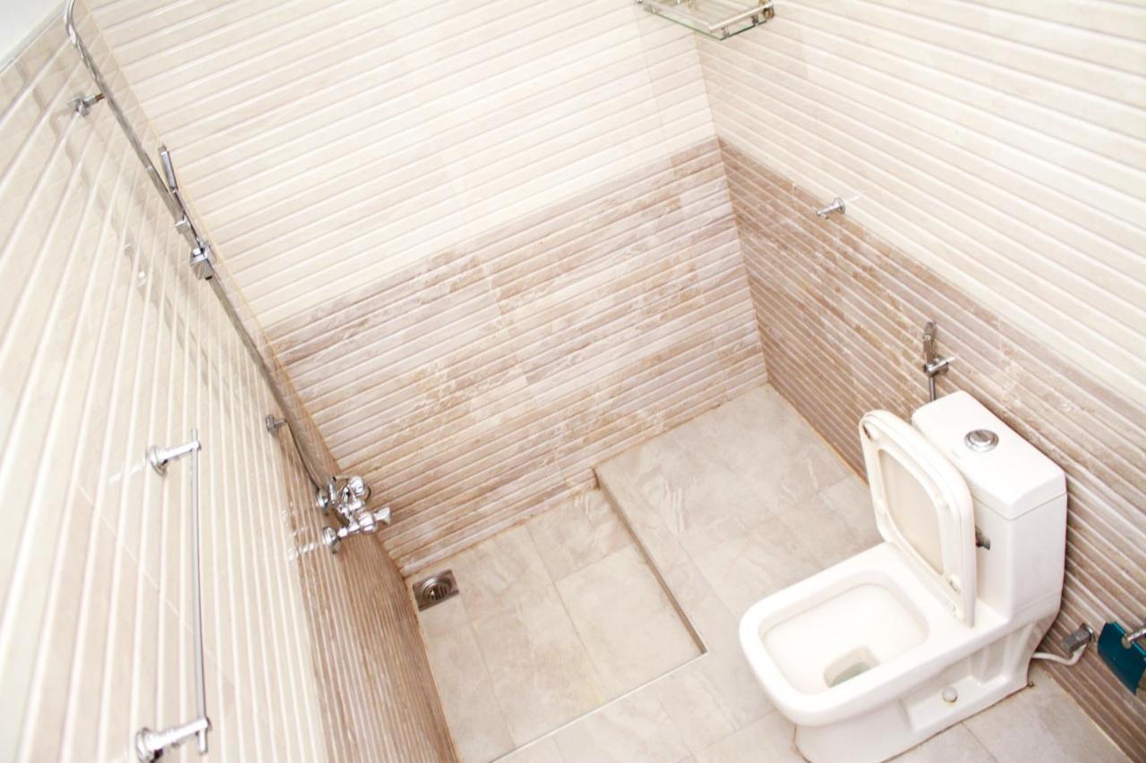 Friends Home Kudapaduwa Екстер'єр фото